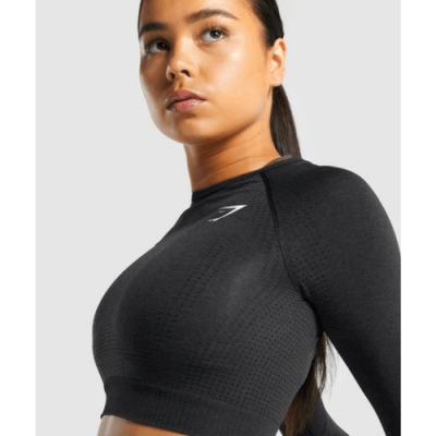 ⁦Gym Shark Vital Seamless 2.0 Long Sleeve Crop Top Black⁩ – תמונה ⁦4⁩