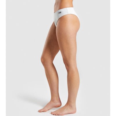 Gym Shark Essence Bikini Low Rise Bottoms Light Grey – תמונה 3
