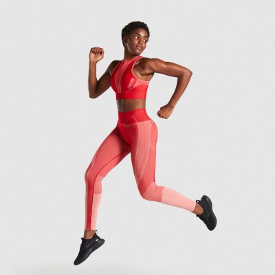 ⁦Gym Shark Turbo Seamless Sports Bra Brick Red⁩ – תמונה ⁦3⁩