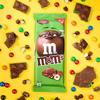⁦M&M's Hazelnut Chocolate Bar 165G⁩ – תמונה ⁦3⁩