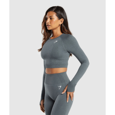 ⁦Gym Shark Vital Seamless 2.0 Long Sleeve Crop Top Strong Grey Marl⁩ – תמונה ⁦3⁩