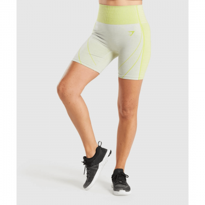 ⁦Gym Shark Hyper Amplify Shorts Light Grey Marl/Lime Green⁩ – תמונה ⁦1⁩