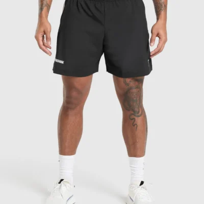 Gymshark Sport Panel 7" Shorts slim fit Black