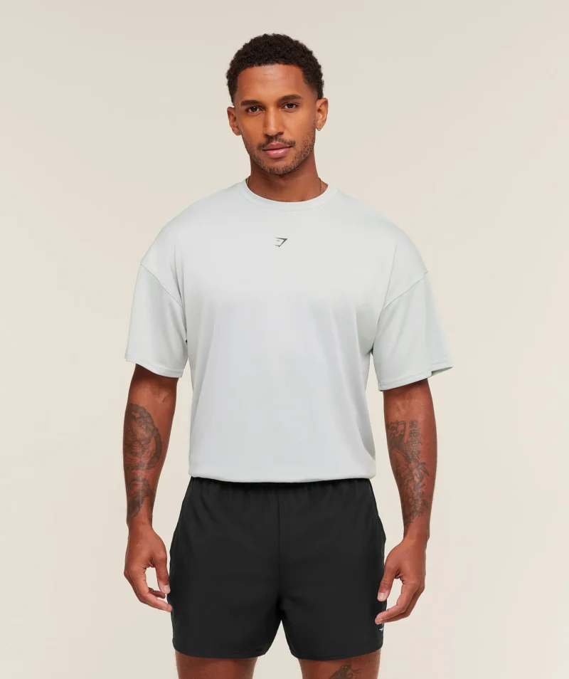 images-GFXHybridGraphicSyntheticOST_ShirtGSLightGreyA3C4F_GB7K_0372_V1a_1920x