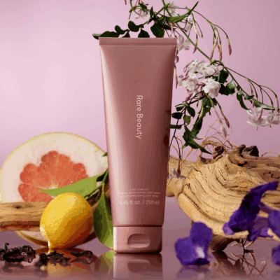 Rare Beauty Find Comfort Gentle Exfoliating Body Wash 250 mL – תמונה 3